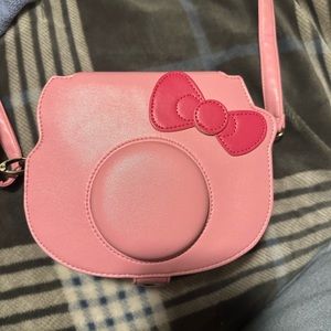 hello kitty polaroid camera bought it a couple months ago hasn’t been used much